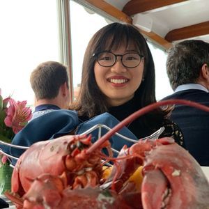 Meet your Posher, Chloe